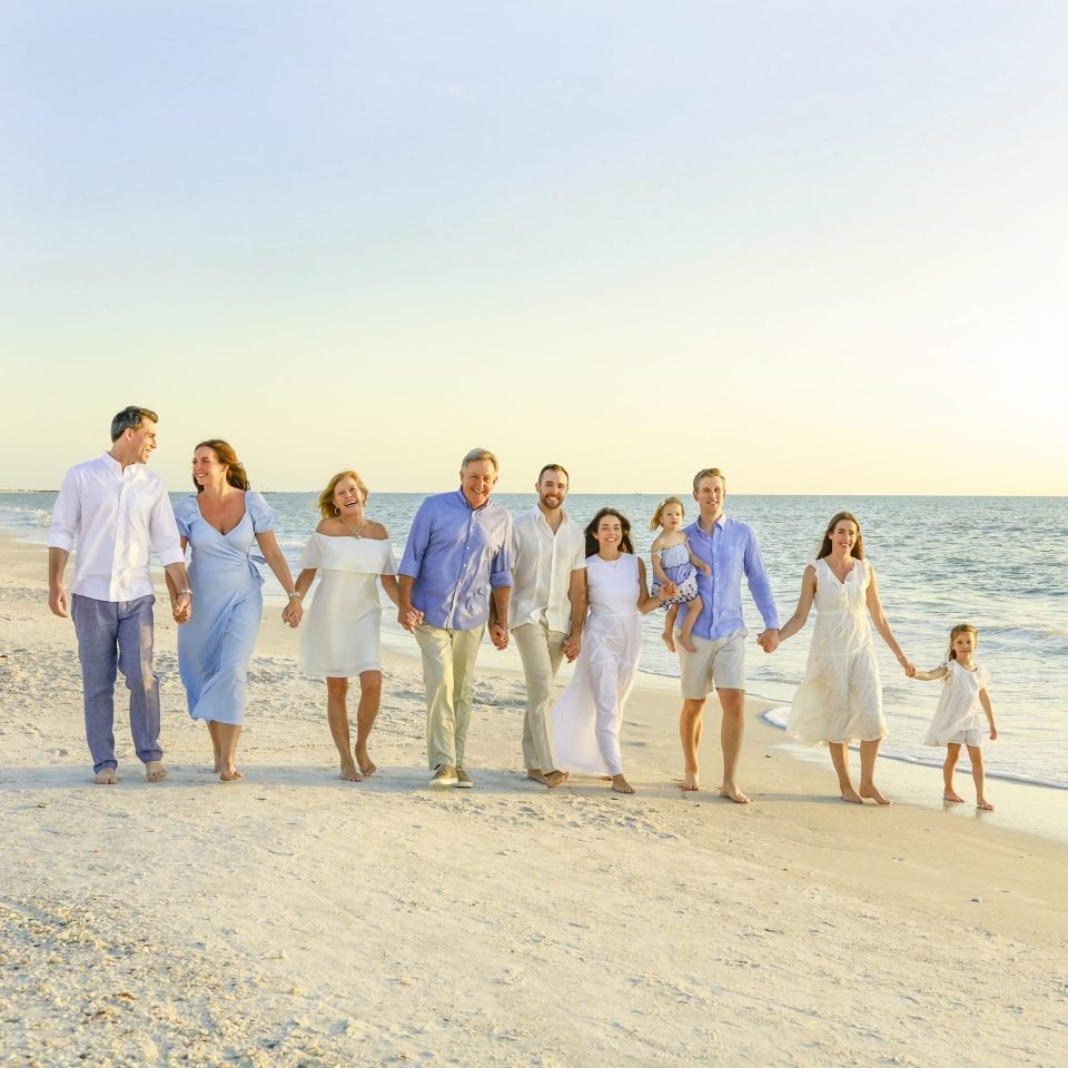 Multiple Families photo session by Katrina Photography